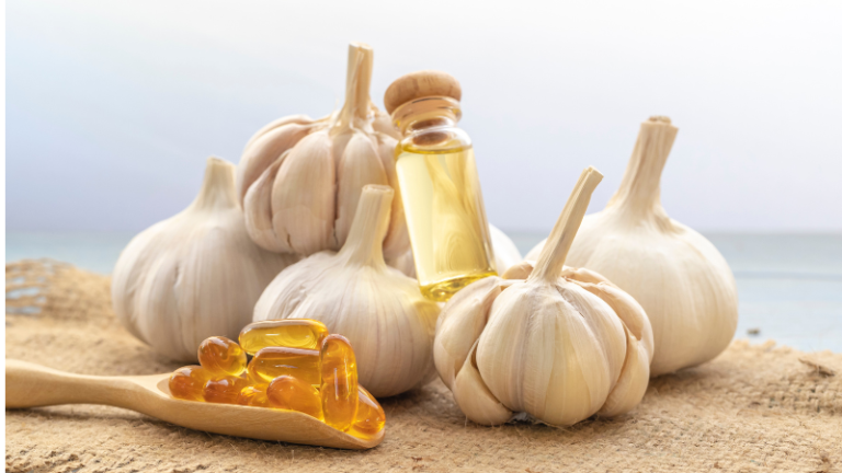 Natural and Organic Supplements: A Comprehensive Guide to Boosting Your Health